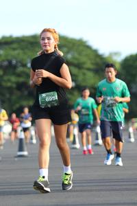 BIB: 695
                            <button type="button" onclick="openModal(5173097)" class="btn btn-primary btn-sm float-right btn-popup" data-toggle="modal" data-target=".modal-high-quality">
                        <i class="fas fa-shopping-cart"></i> Add to Cart
                    </button>
                                            <button type="button" onclick="isThisMe(5173097, true)" class="btn btn-success btn-sm float-right btn-popup btn-isme hidden" data-toggle="tooltip" data-placement="bottom" title="นี่คือรูปของคุณใช่ไหม คลิกที่นี่เพื่อเอาเข้าอัลบั้ม">
                        <i class="fas fa-plus"></i> Add to album
                    </button>
                    <button type="button" onclick="isThisMe(5173097, false)" class="btn btn-warning btn-sm float-right btn-popup btn-isnotme hidden">
                        <i class="fas fa-ban"></i> Remove from album
                    </button>